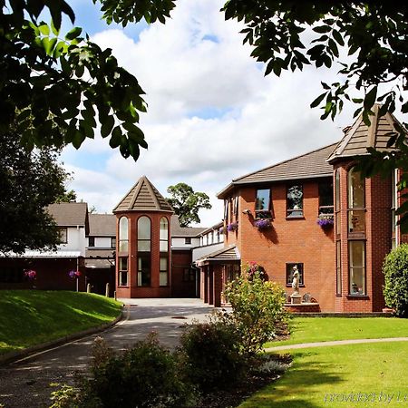 Beaufort Park Hotel Mold Eksteriør billede