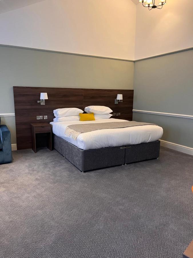 Beaufort Park Hotel Mold Eksteriør billede