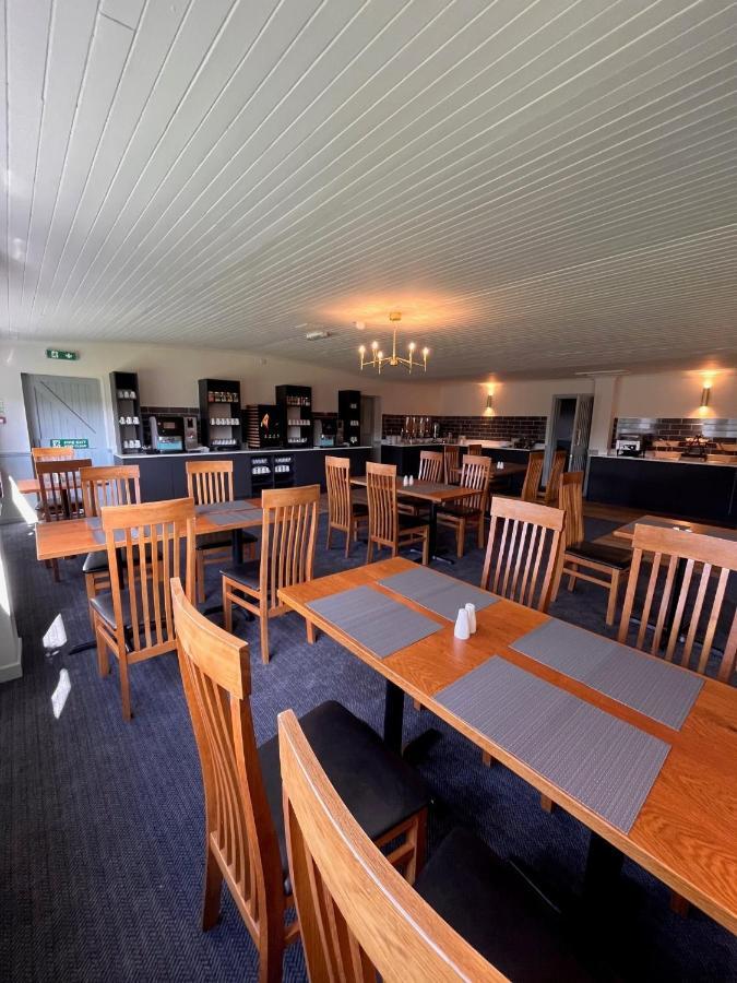 Beaufort Park Hotel Mold Eksteriør billede